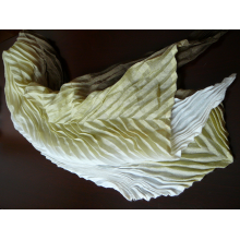 无锡锦奇（伊锦）纺织品有限公司-压皱围巾